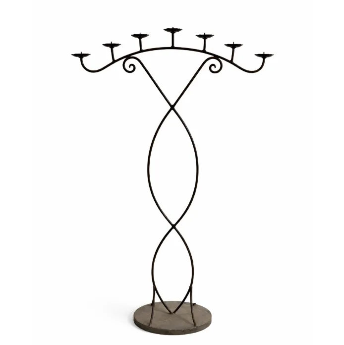 Candelabro ferro grande - noleggio candelabri e bugie Montineri